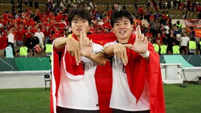 新民场外音｜关尹：下一个武磊，会是他吗？|徐彬|中国足球|亚洲杯|U23|U23亚洲杯_新浪体育_新浪新闻